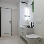 Luxury Rooftop Escape Duplex アパート ザダル