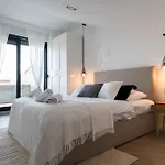 Luxury Rooftop Escape Duplex アパート *