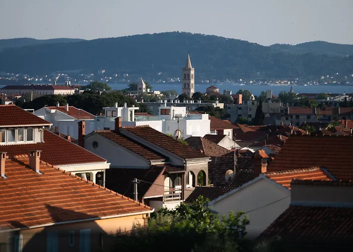Luxury Rooftop Escape Duplex Lejlighed