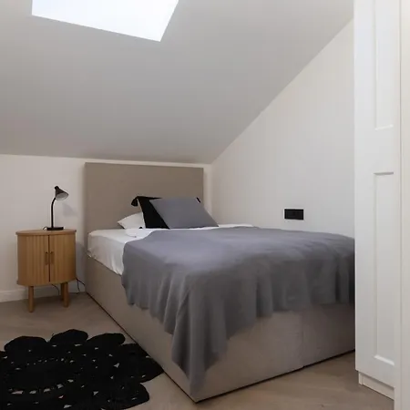 Luxury Rooftop Escape Duplex Zara