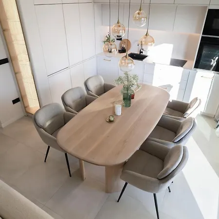 Luxury Rooftop Escape Duplex *