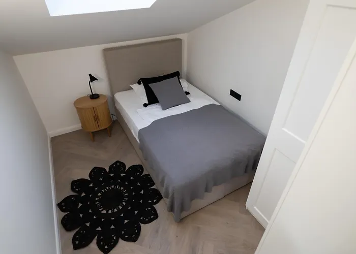 شقة Luxury Rooftop Escape Duplex زادار