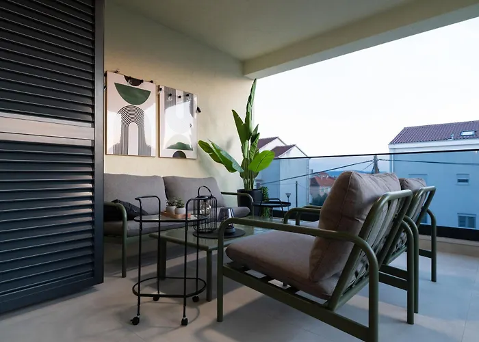 شقة Luxury Rooftop Escape Duplex